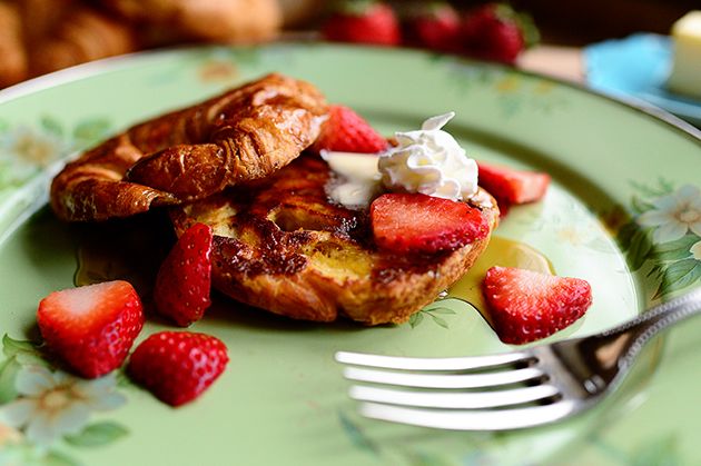 FRENCH TOAST